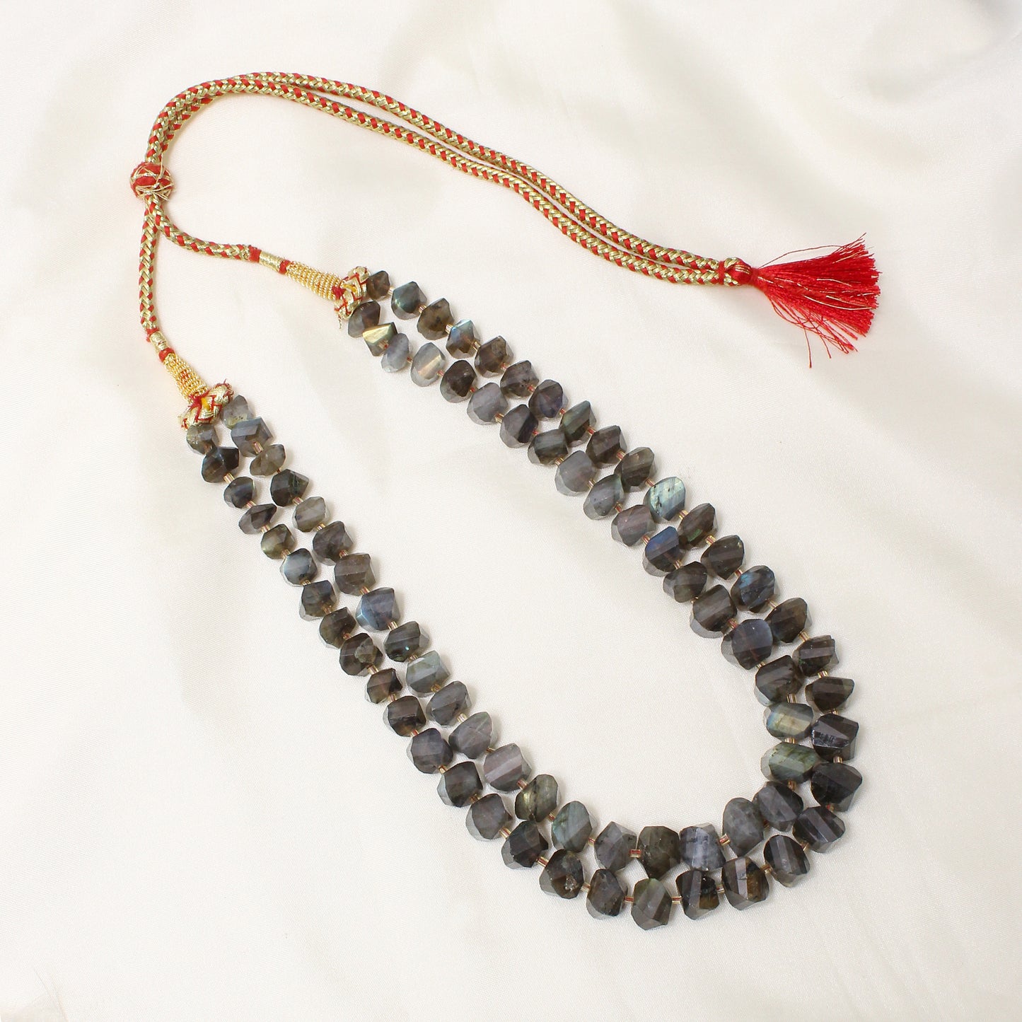 Natural Labradorite 2-Layered Sarafa Necklace – Iridescent Gemstone Elegance