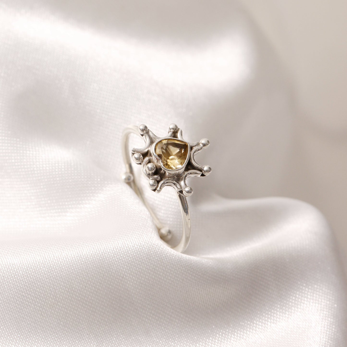925 Sterling Silver Citrine Sun Ring – Radiant Gemstone of Abundance & Joy