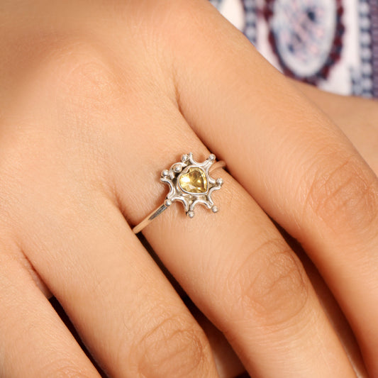925 Sterling Silver Citrine Sun Ring – Radiant Gemstone of Abundance & Joy