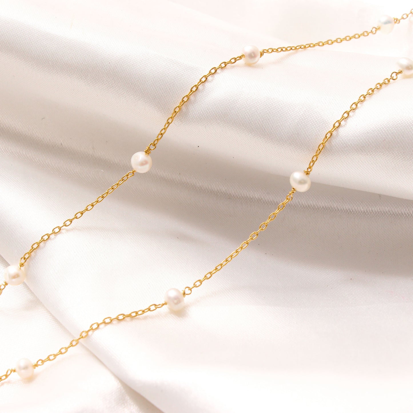 Natural Pearl Gemstone Chain Necklace With Gold Plated – Elegant & Timeless Jewelry