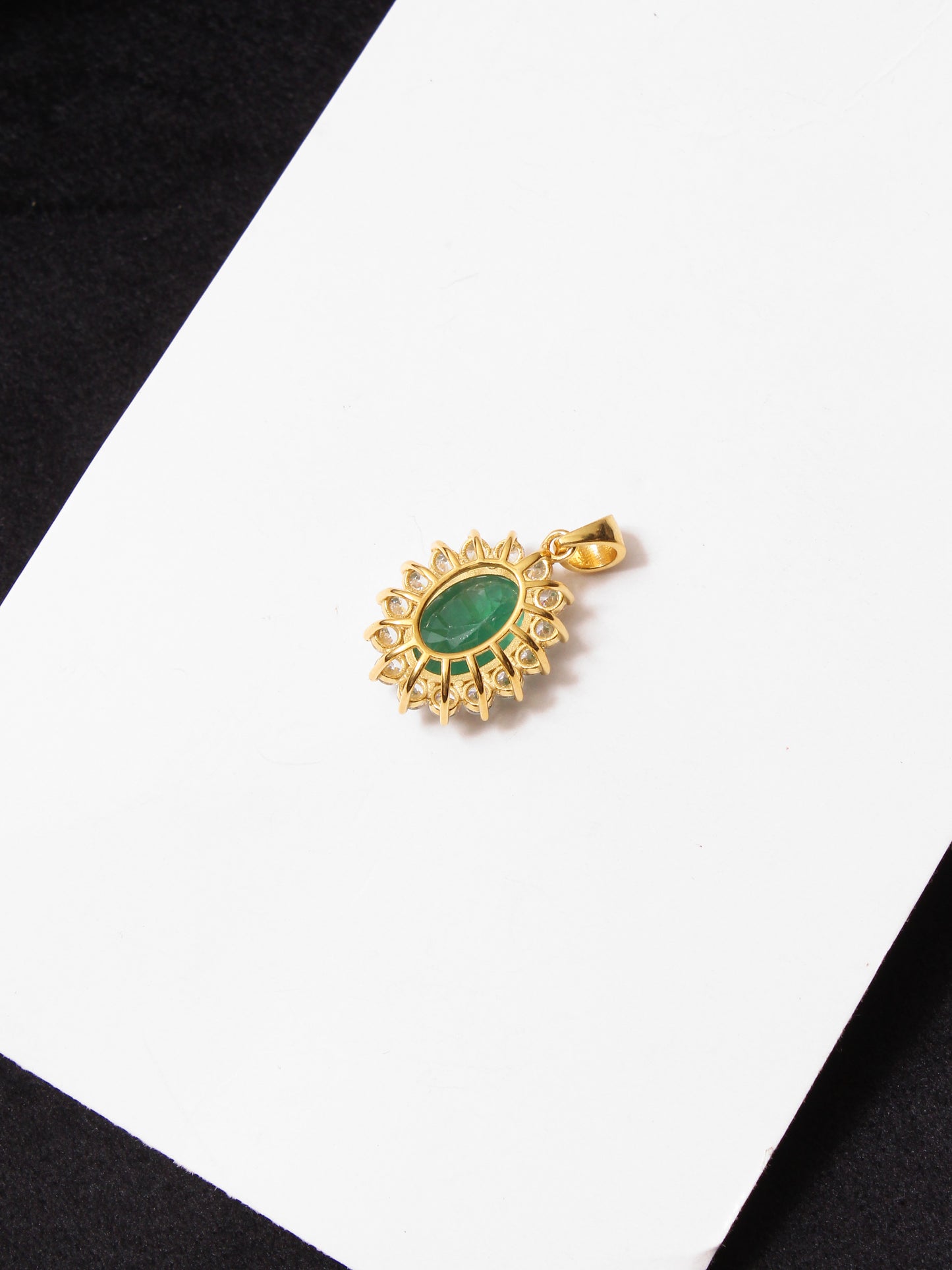 Natural Emerald Oval Pendant in Sterling Silver – Classic Green Gemstone Necklace Pendant, May Birthstone Jewelry