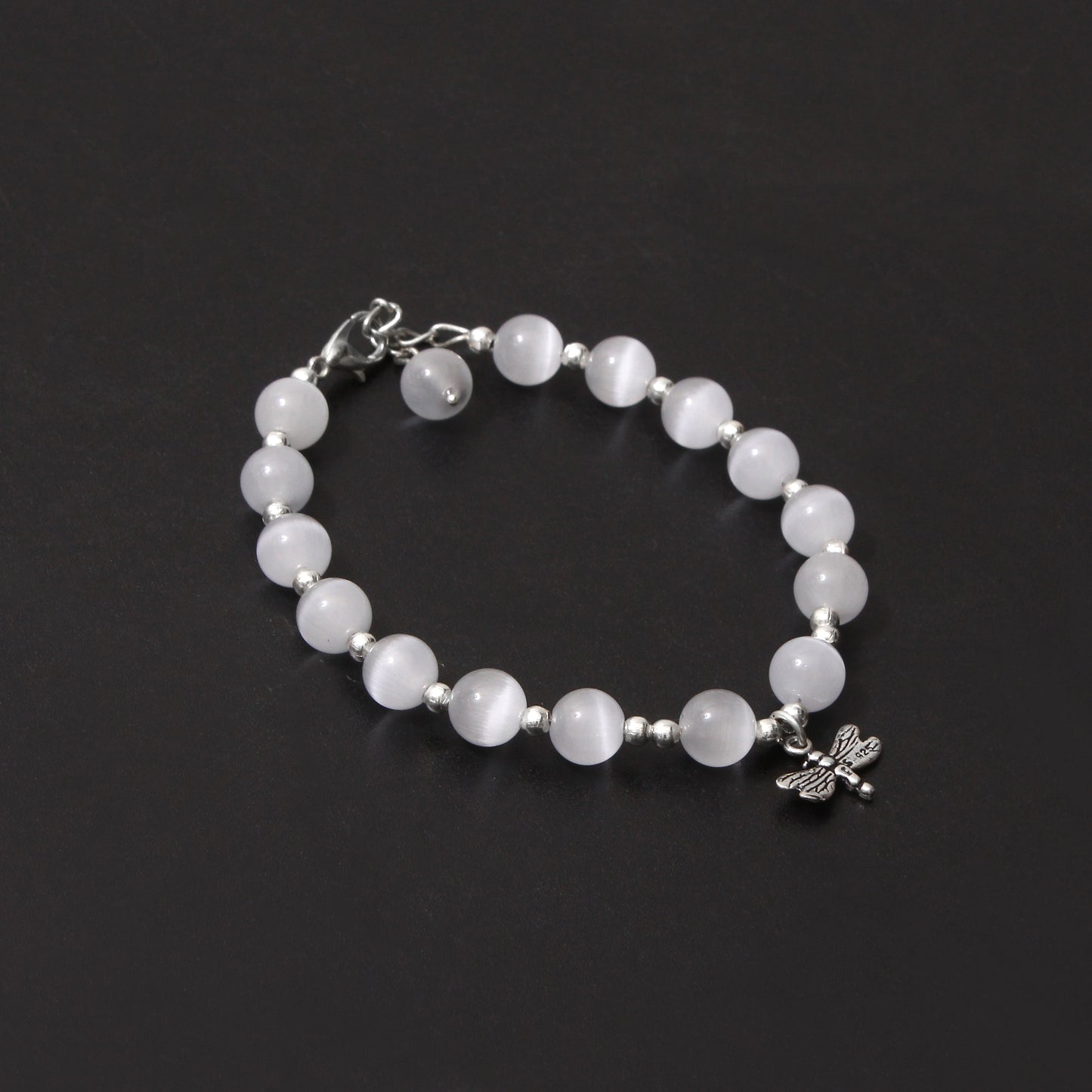 Elegant Selenite Beaded Bracelet with Dragonfly Charm – Pure Serenity
