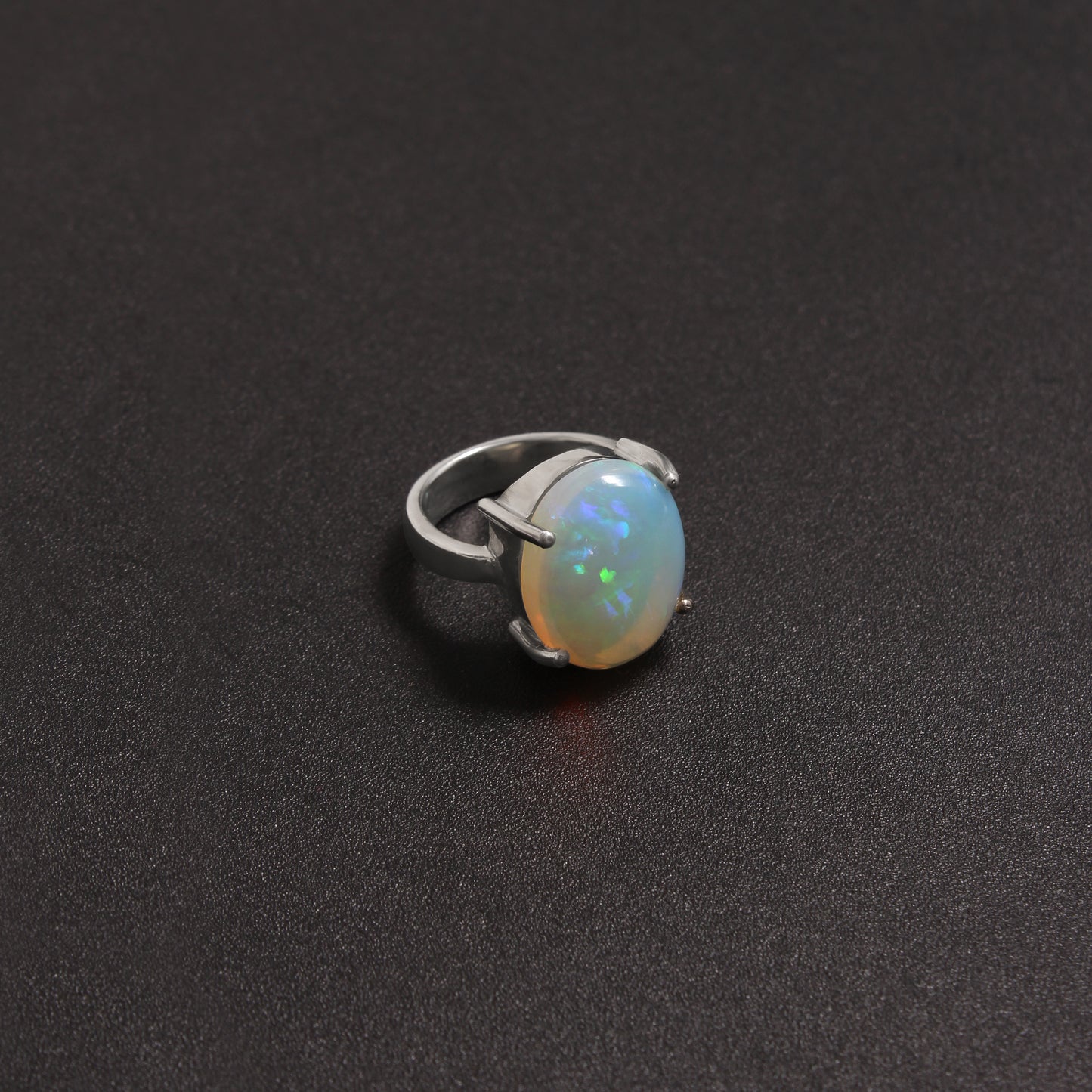 Natural Fire Opal Sterling Silver Ring – Iridescent Gemstone Jewelry for Elegant Style