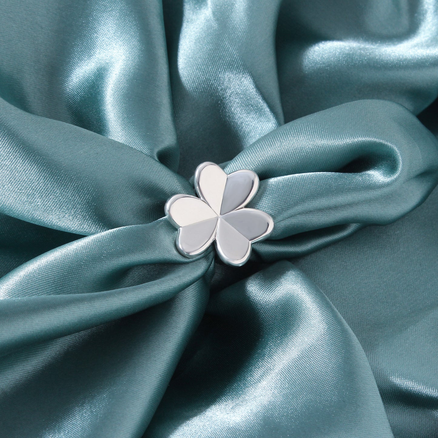 Elegant 925 Sterling Silver Three-Leaf Clover Ring – Lucky Charm Jewelry