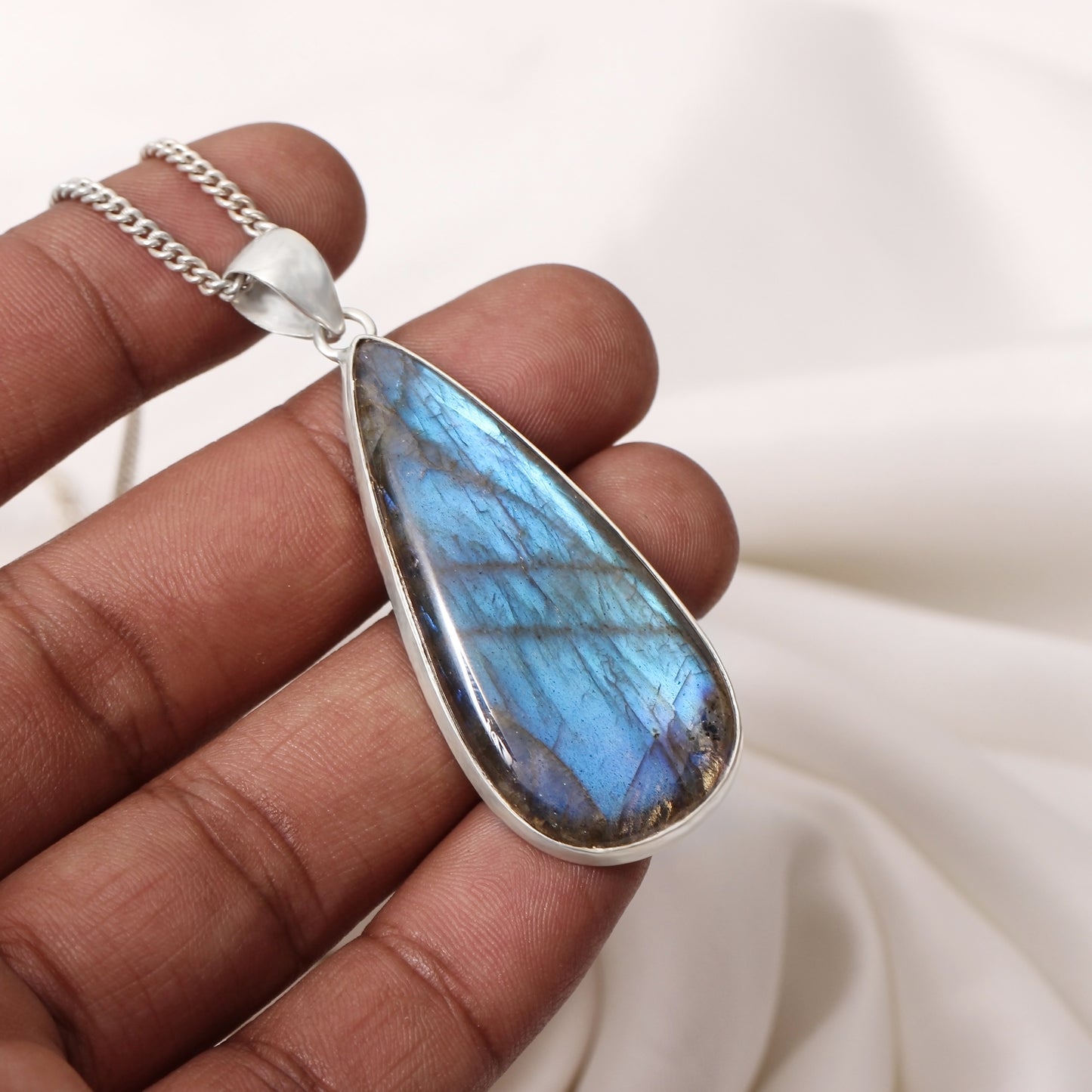 925 Sterling Silver Labradorite Teardrop Pendant Necklace