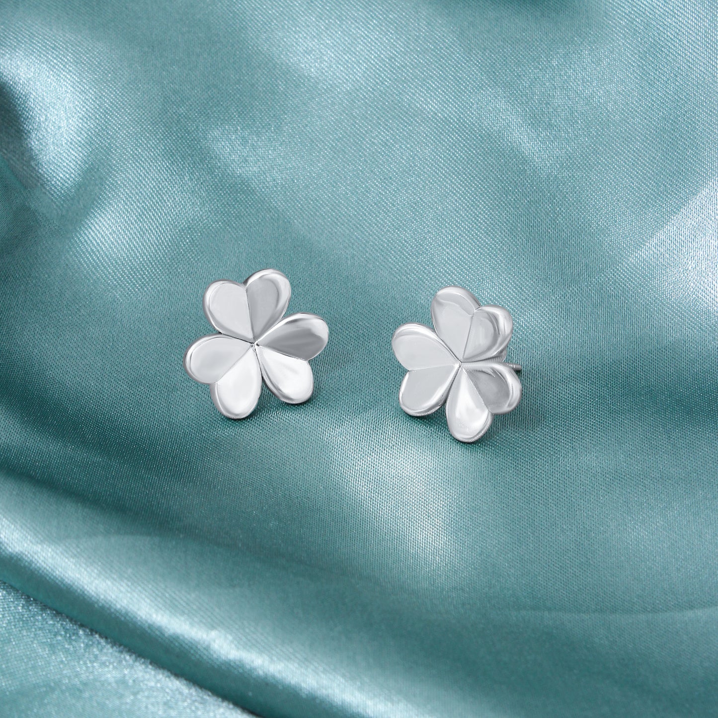 Elegant 925 Sterling Silver Three-Leaf Stud Earrings – Chic & Timeless Floral Jewelry