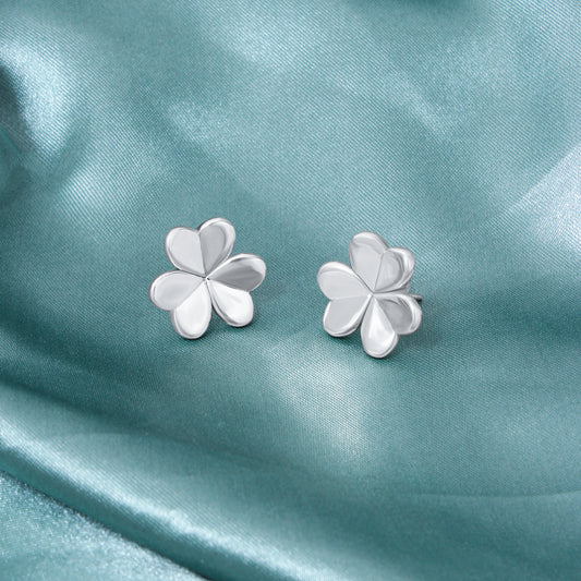 Elegant 925 Sterling Silver Three-Leaf Stud Earrings – Chic & Timeless Floral Jewelry