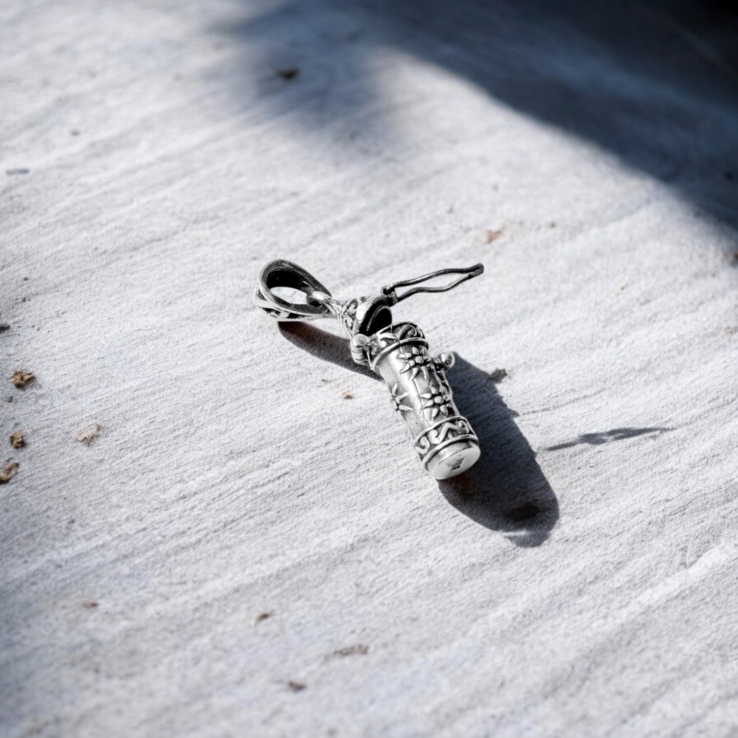 925 Sterling Silver Prayer Scroll Floral Pendant Necklace – Inspired for Protection & Blessings