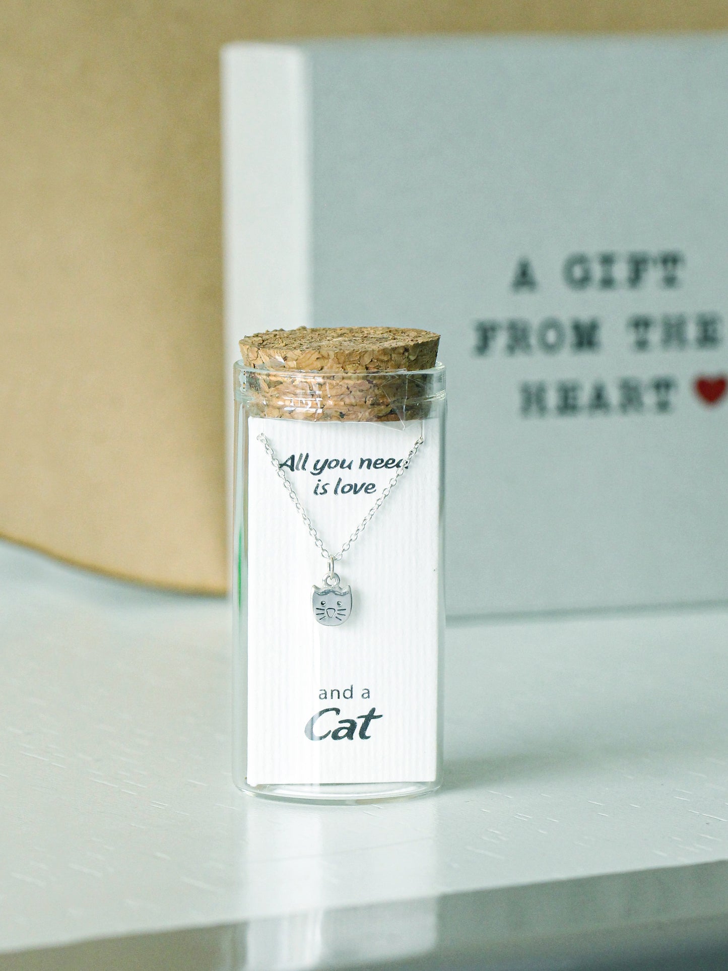Minimalist Cat Pendant Necklace – Sterling Silver Gift for Cat Lovers
