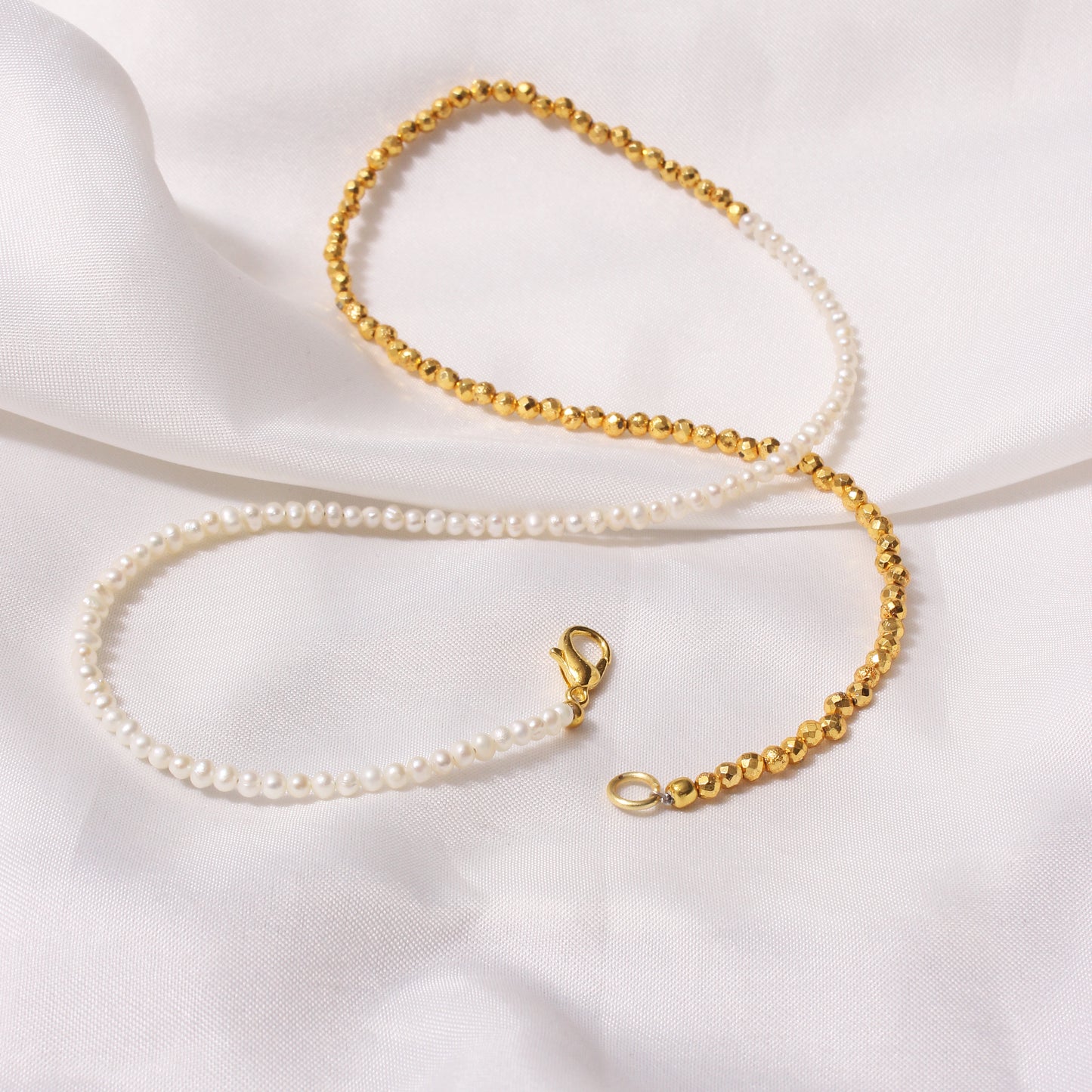 Elegant Pearl and Golden Pyrite Beaded Necklace - Classic Style for Any Occasion