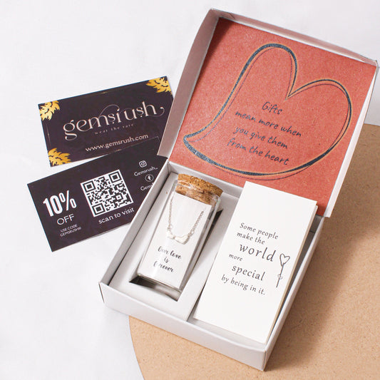 Personalized Love Knot Pendant Necklace in a Message Bottle – Meaningful Gift for Her