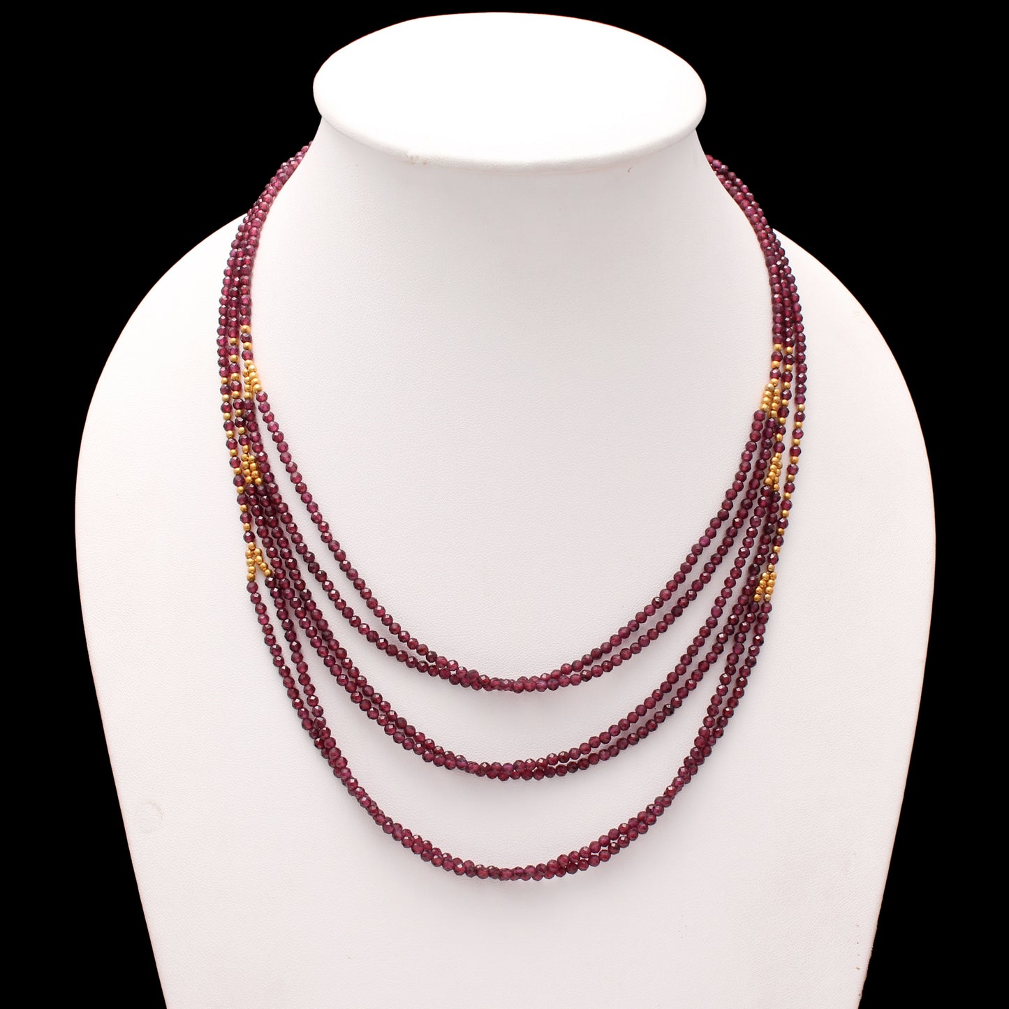 Luxurious Multi-Layer Natural Garnet Beaded Necklace – Elegance in Every Strand