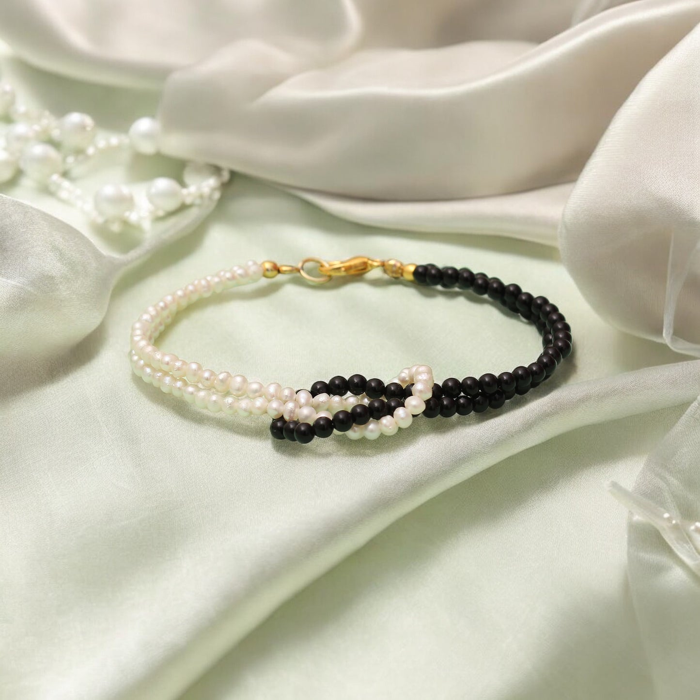 Pearl & Black Onyx Knot Beaded Bracelet - Balance & Protection