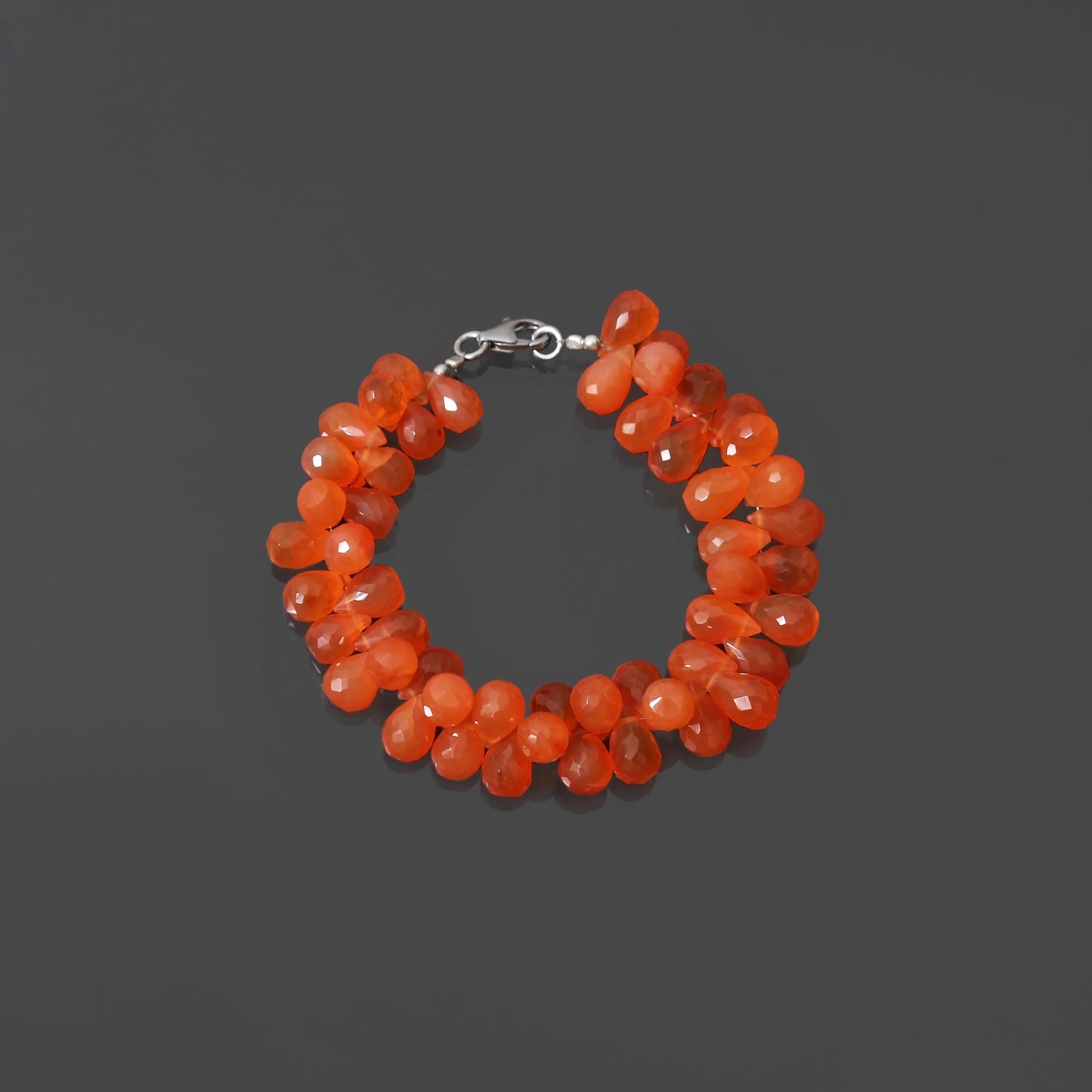 Natural Carnelian Beaded Bracelet – Energizing & Empowering Gemstone Jewelry