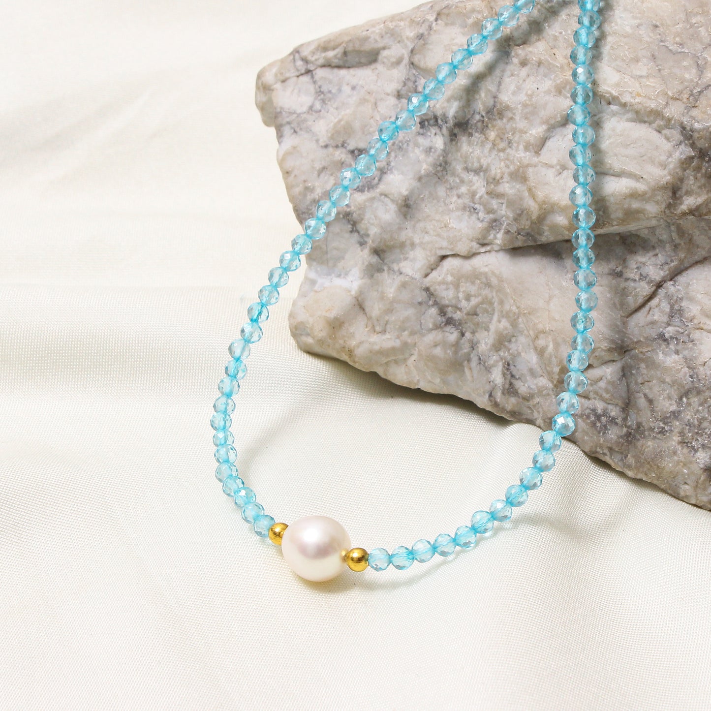 Natural Blue Topaz Beaded Necklace with Freshwater Pearl – Elegant Handmade Gemstone Jewelry for Women