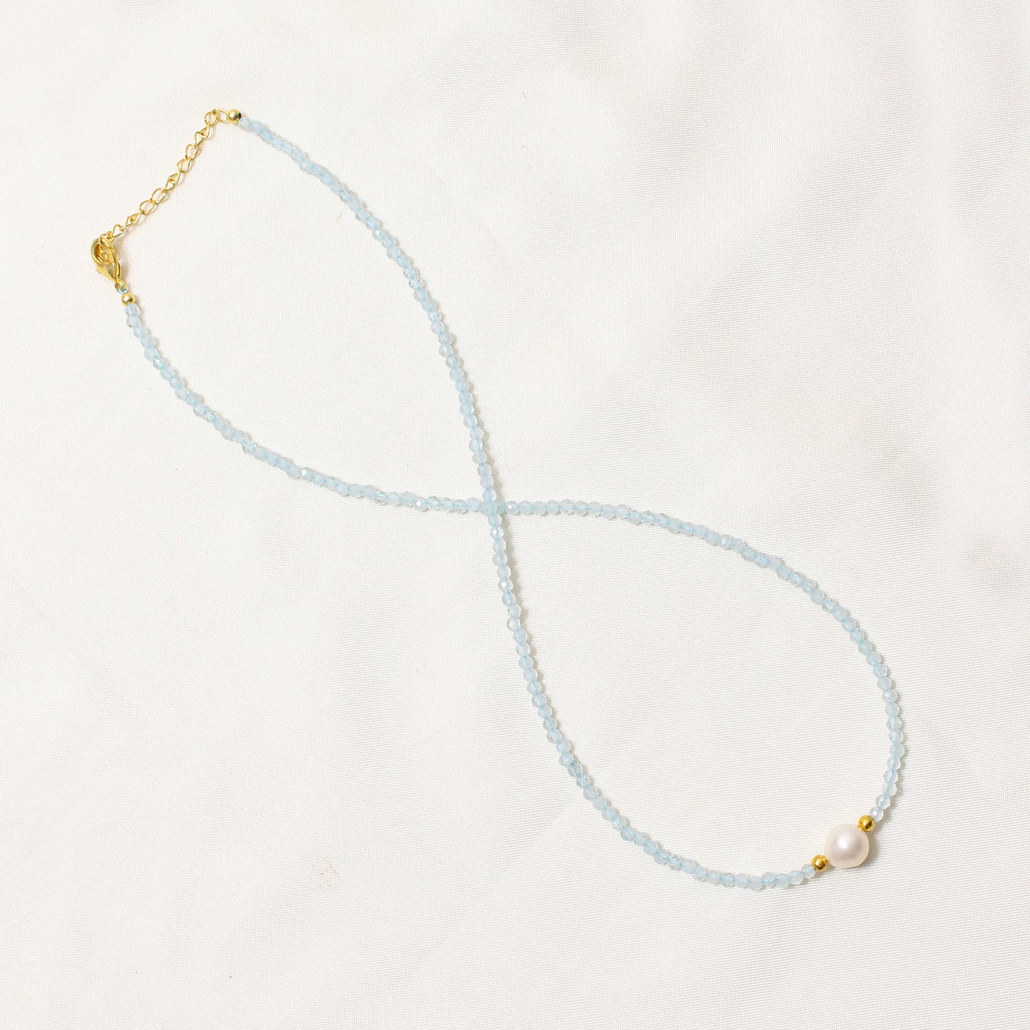 Handmade Natural Aquamarine & Pearl Beaded Necklace – Tranquil Crystal Jewelry for Serenity