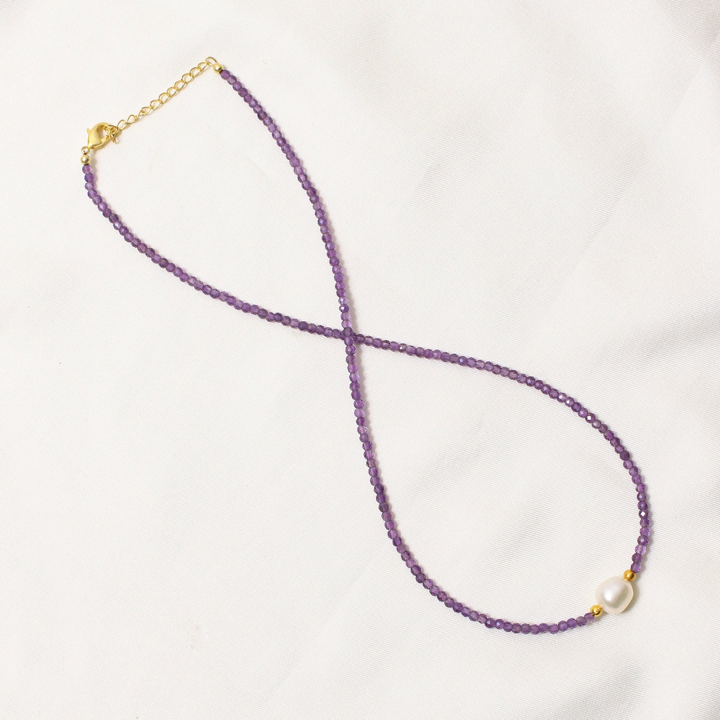 Natural Amethyst & Pearl Beaded Designer Necklace – Healing Crystal Jewelry for Calm & Elegance