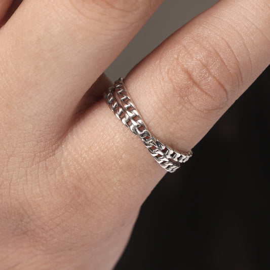 Elegant Celtic Knot Shape Ring – 925 Sterling Silver Braided Design Jewelry for Men & Women