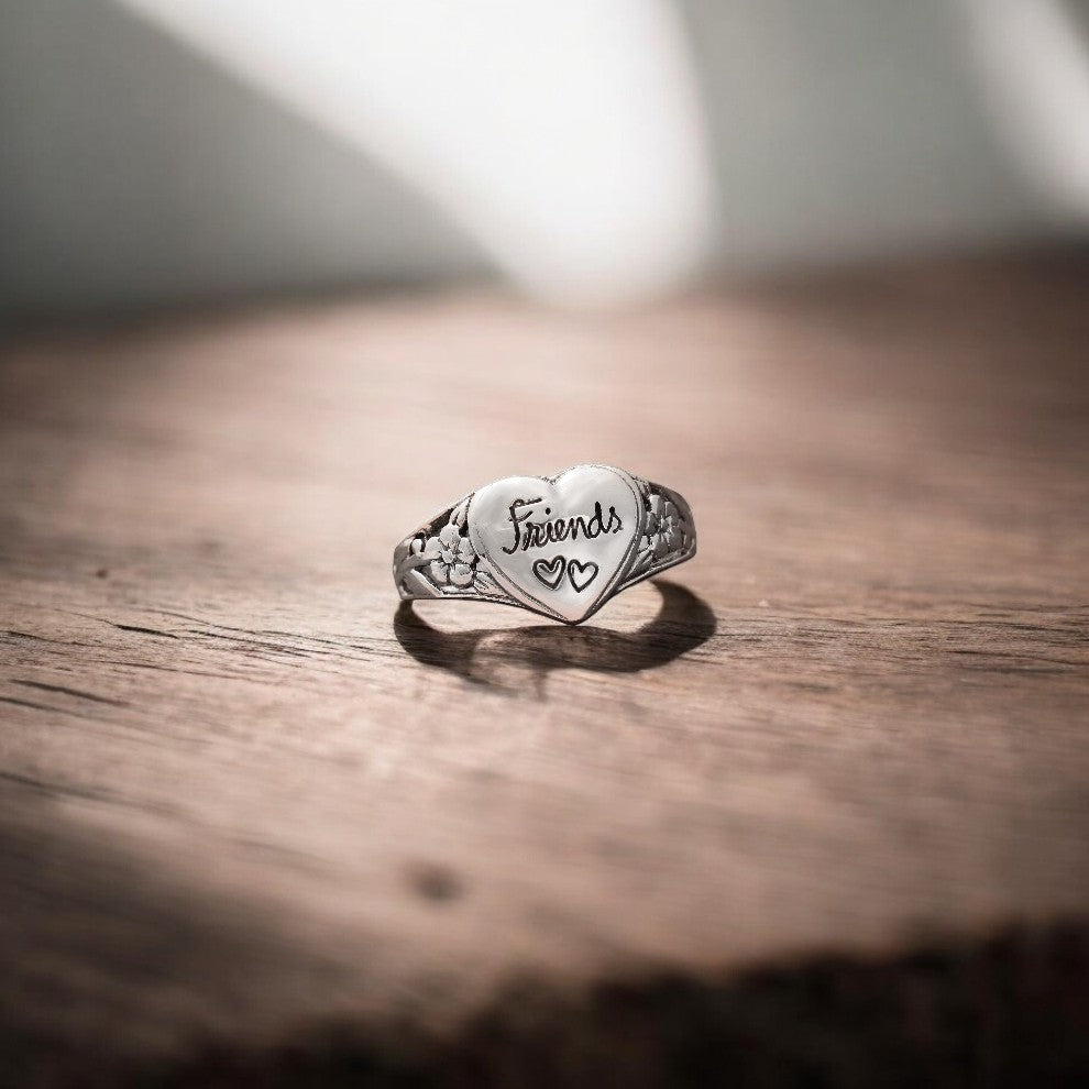 925 Sterling Silver Heart 'Friends' Ring With Floral Details – Perfect Friendship Gift