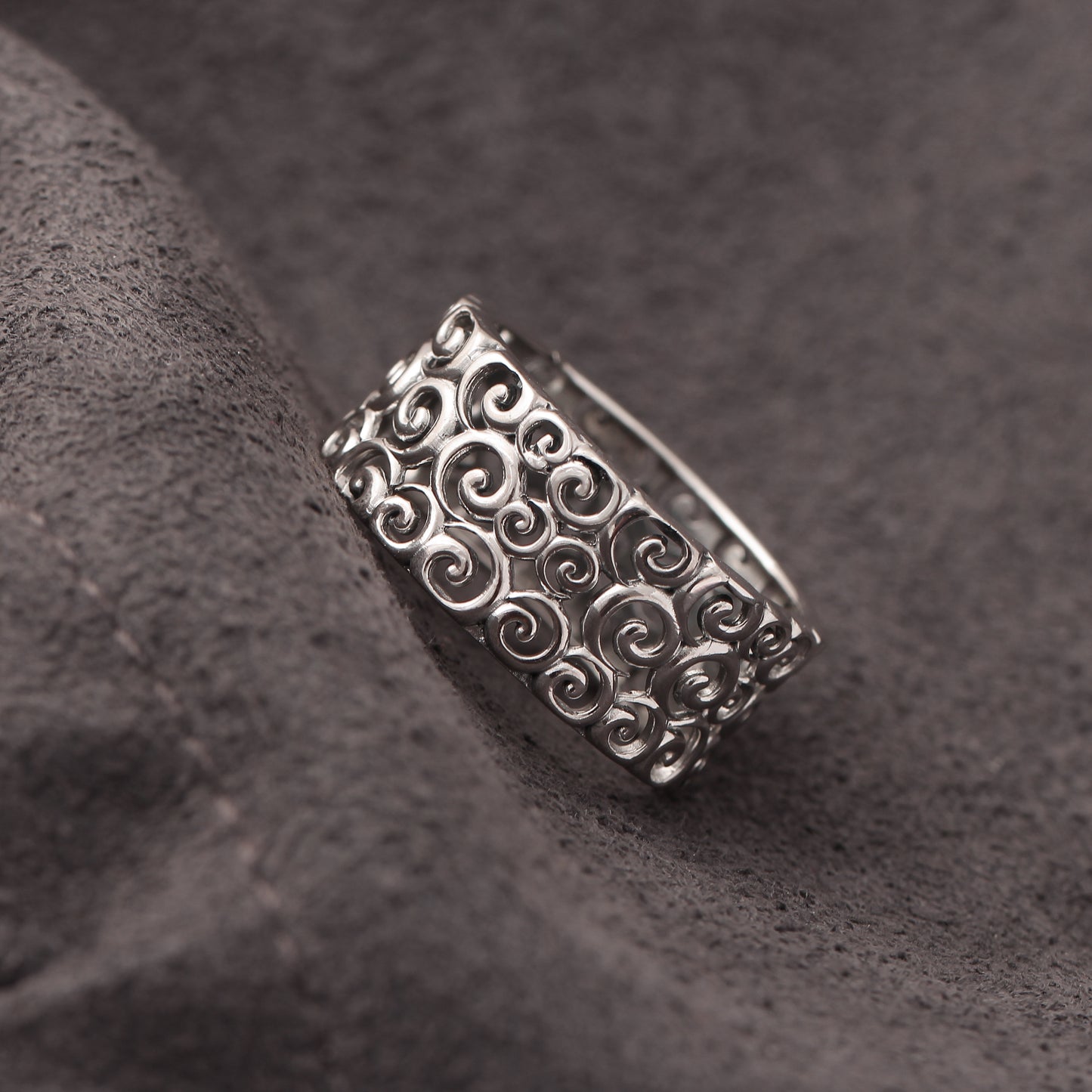 925 Sterling Silver Swirl Pattern Ring – Artistic Filigree Design for Timeless Elegance