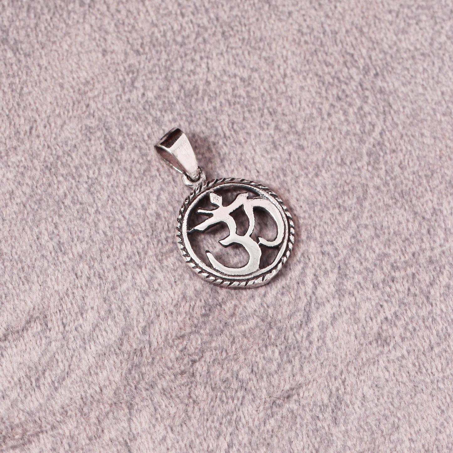 925 Sterling Silver Om Pendant – Sacred Yoga Symbol Necklace Charm
