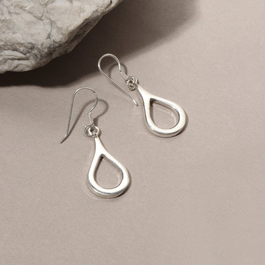 925 Sterling Silver Teardrop Dangle Earrings – Elegant and Minimalist Design