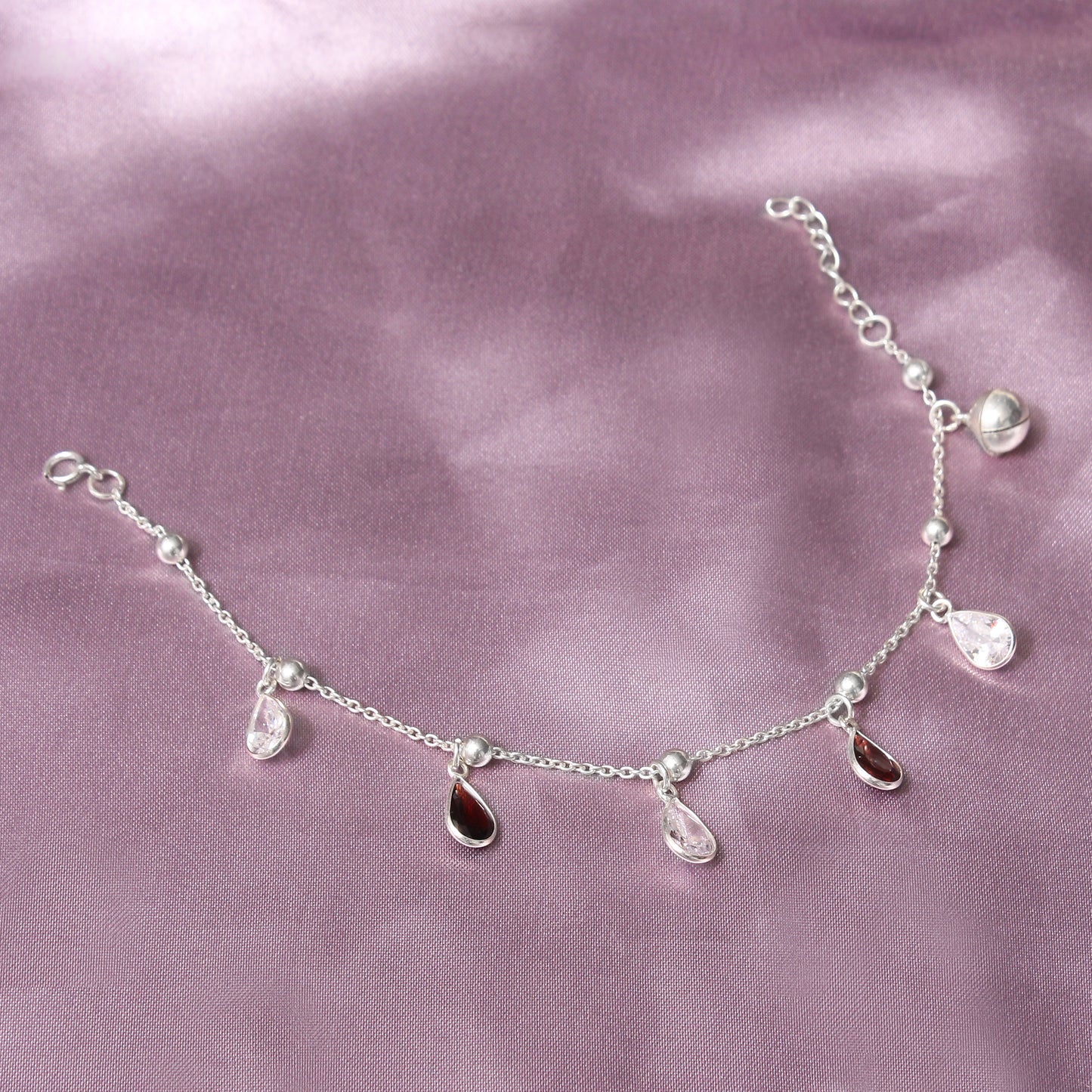 925 Sterling Silver Teardrop Charm Anklet/Bracelet – Elegant Chain with Dangling Charms