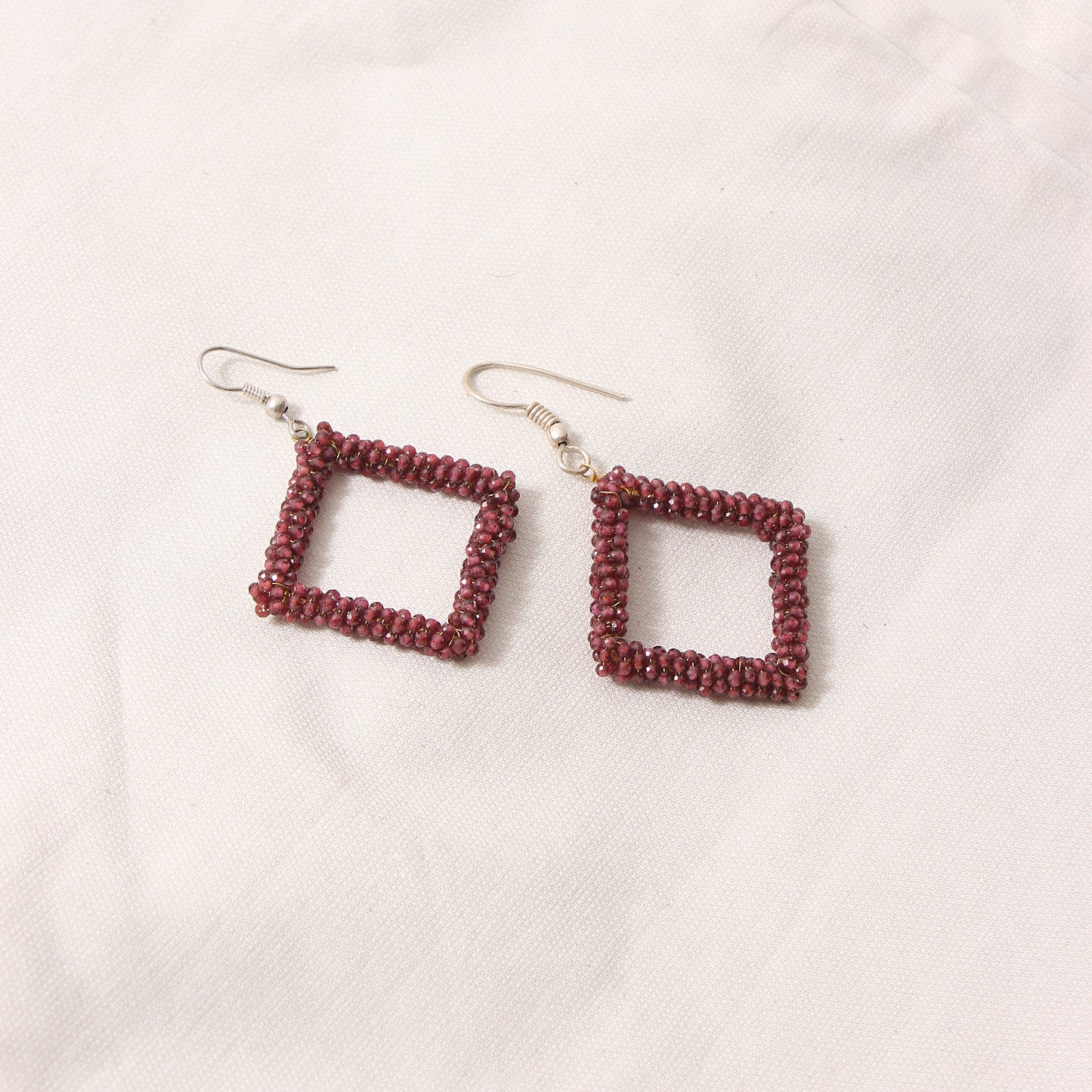 Natural Rhodolite Garnet Gemstone Earrings – Bold Square Design for Passion & Elegance