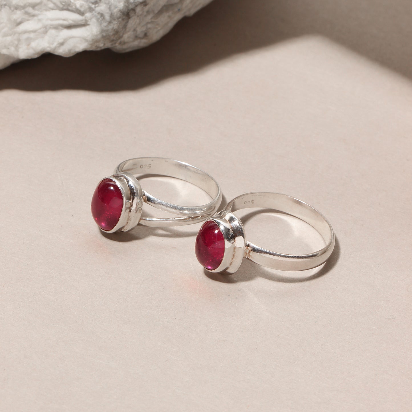 Natural Fissure Field Ruby Gemstone Ring