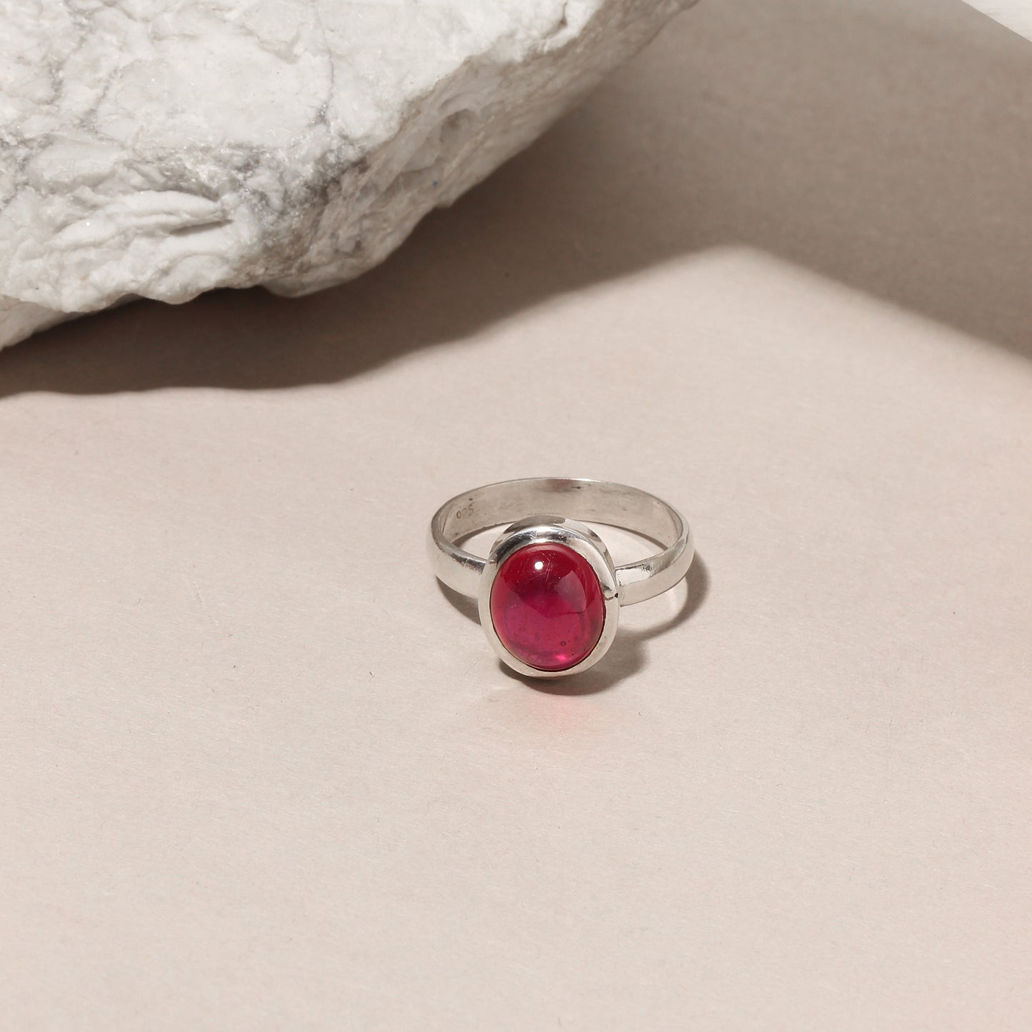 Natural Fissure Field Ruby Gemstone Ring