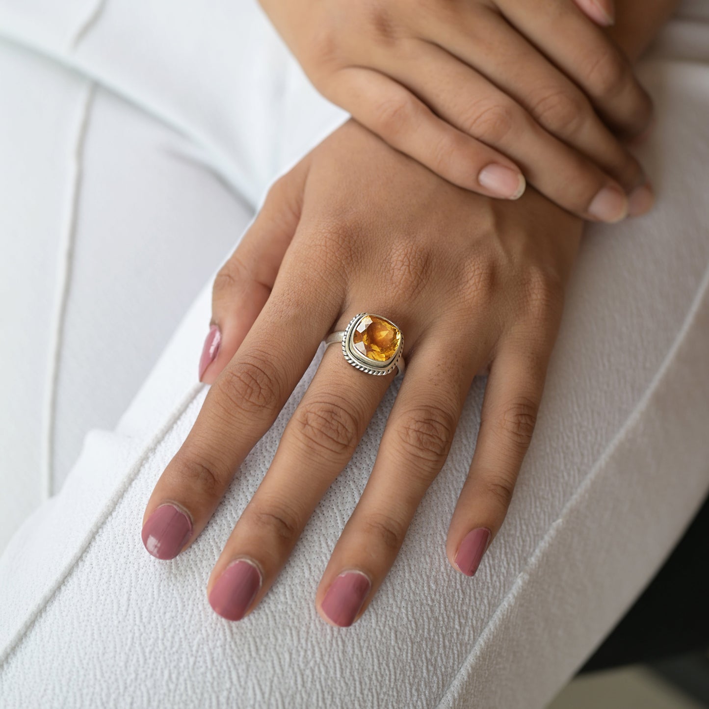 925 Sterling Silver Natural Citrine Cushion Cut Ring – Radiant Gemstone of Prosperity & Positivity