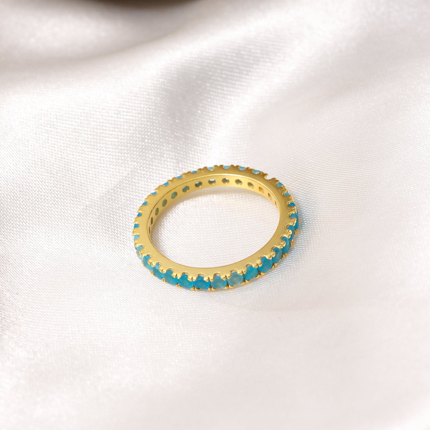 Elegant Natural Swiss Blue Topaz Eternity Band Ring – Natural Stone in Luxe Golden Finish