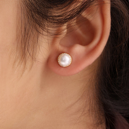 Radiate Elegance – Natural Pearl Stud Earrings in 925 Sterling Silver with Gold Plating