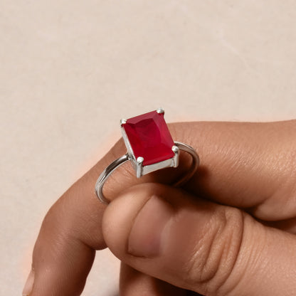 925 Sterling Silver Ruby Quartz Gemstone Ring – Bold Elegance with Radiant Beauty