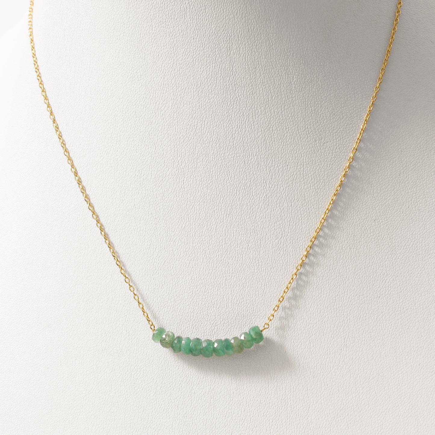 Delicate Natural Emerald Beaded Bar Necklace – Minimalist Birthstone Jewelry