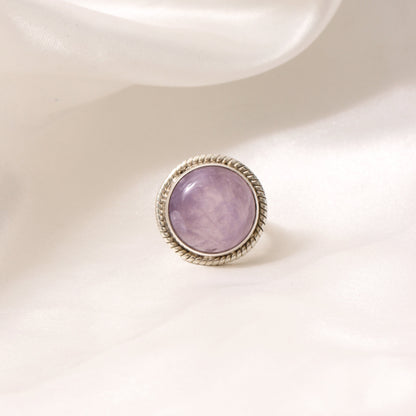 925 Sterling Silver Amethyst Gemstone Ring – Calming Purple Gemstone for Balance & Spiritual Growth