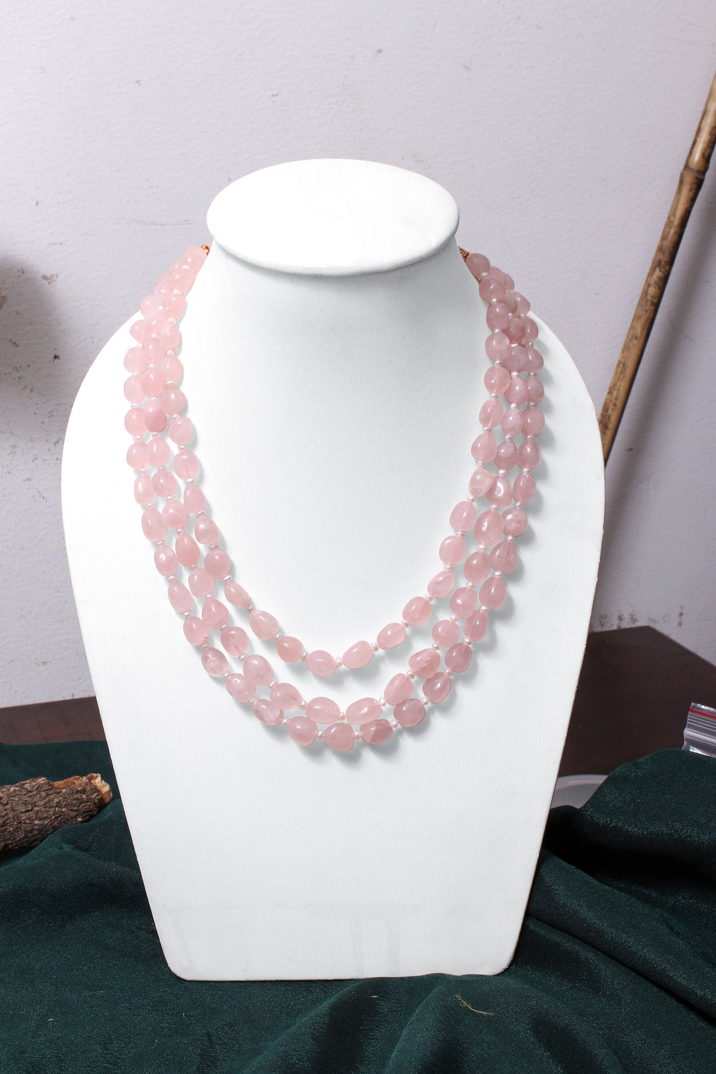 Elegant Triple-Layer Natural Rose Quartz Beaded Necklace – Crystal of Love & Inner Peace