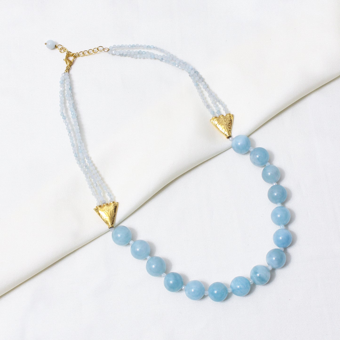 Natural Aquamarine Beaded Gemstone Necklace – Handmade Blue Aquamarine Crystal Choker with Gold Accents