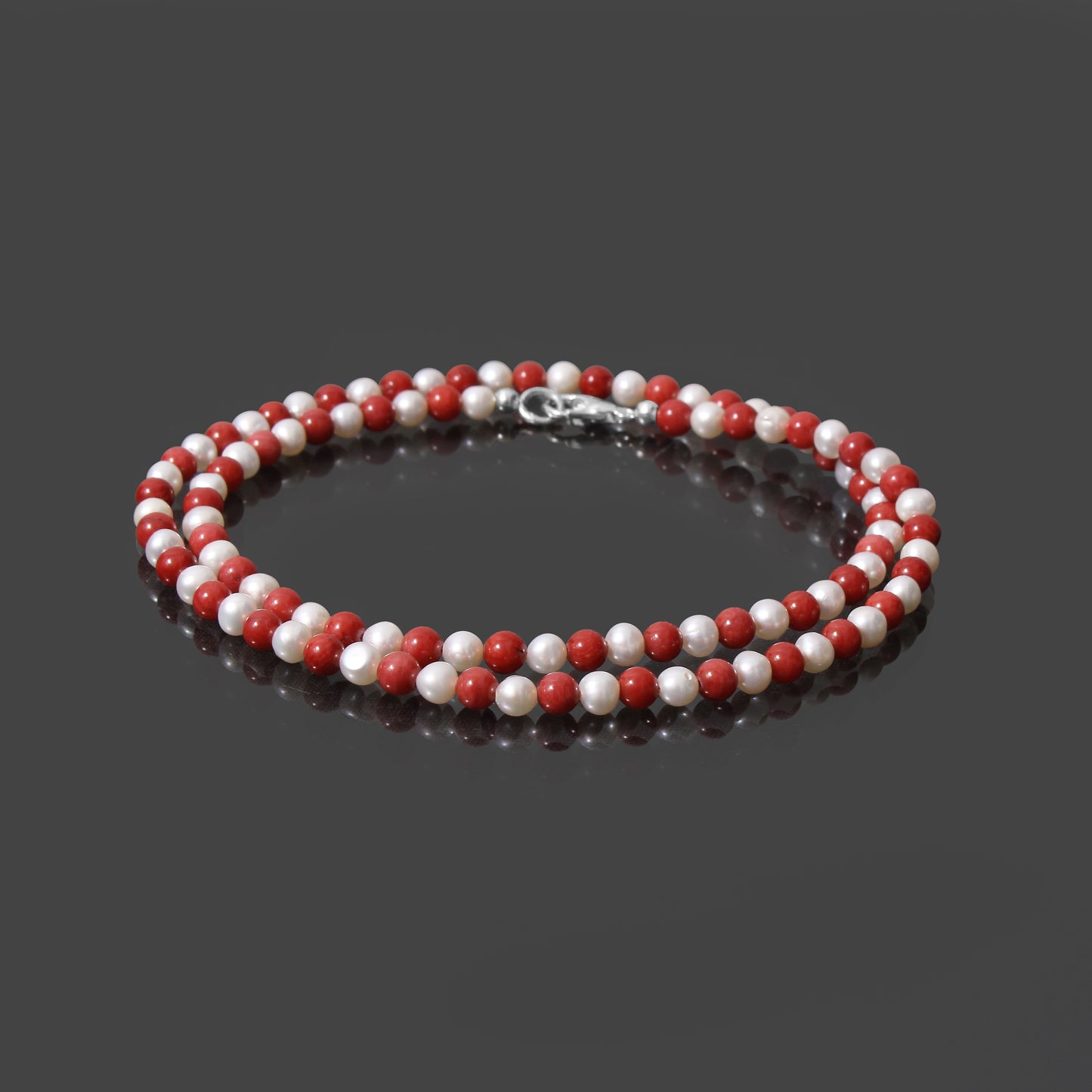 Christmas-Themed Natural Red Coral and Pearl Beaded Bracelet – Festive Elegance