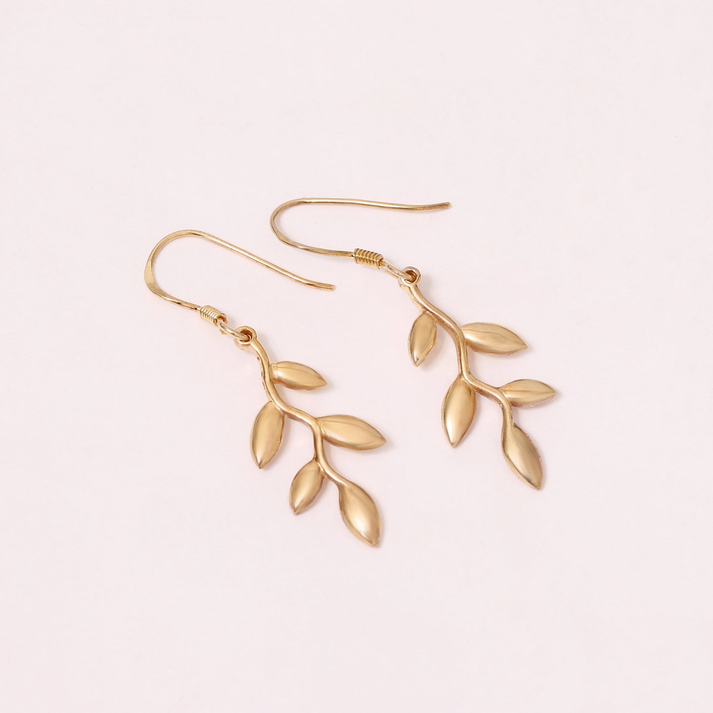 Elegant 925 Sterling Silver Leaf Drop Earrings – Nature-Inspired Beauty