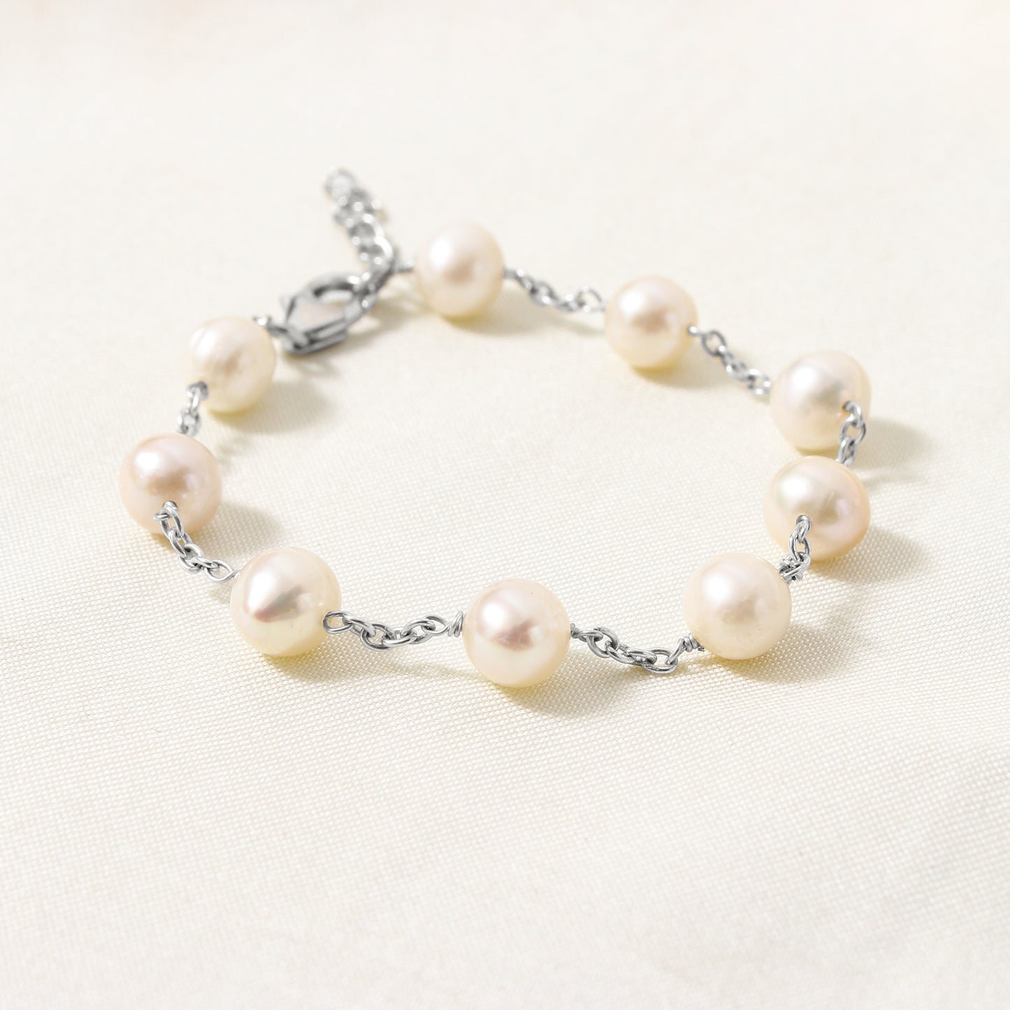 Delicate Natural Pearl Chain Bracelet – Elegant Gemstone Jewelry for Graceful Everyday Style
