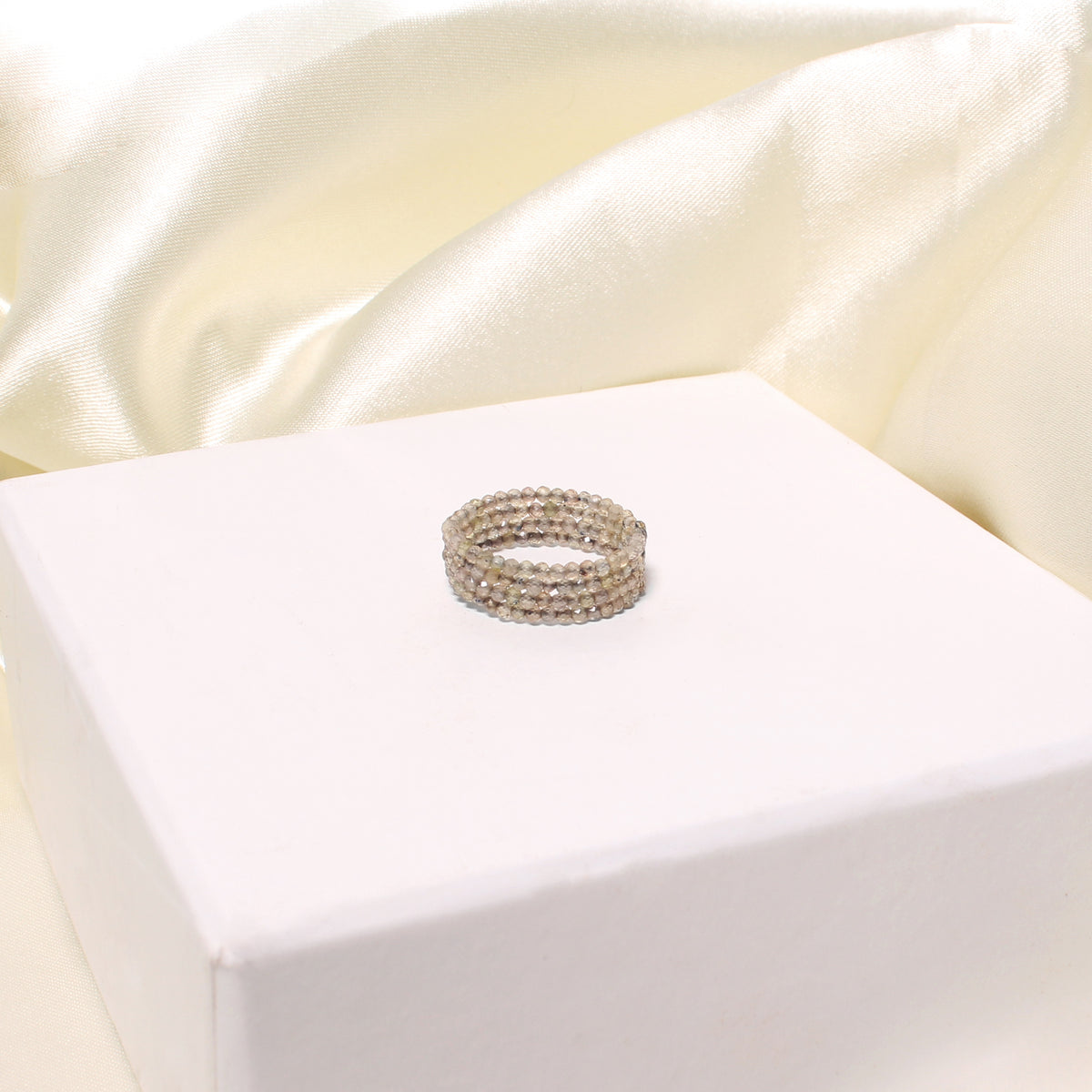 Dazzling Yellow Sapphire Faceted Bead Stretch Ring – Elegant Prosperity & Success