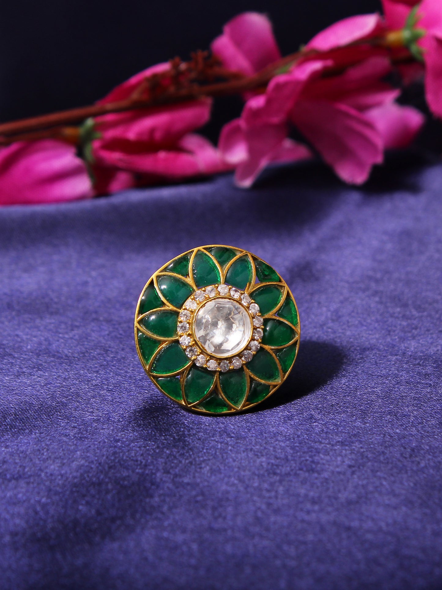 "Timeless Elegance: Round-Cut Faux Emerald Ring with Polki Diamond Accents