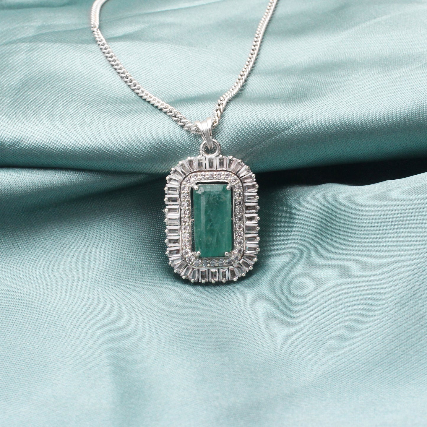 Luxury Natural Emerald Halo Pendant Necklace in 925 Sterling Silver | Vintage Art Deco Statement Jewelry