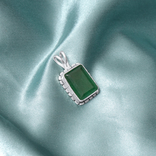 Natural Green Strawberry Quartz Pendant in 925 Sterling Silver – Handmade Healing Gemstone Jewelry for Women