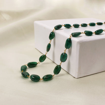 Natural Emerald Beaded Rosary Chain Necklace – Elegant Green Gemstone Jewelry