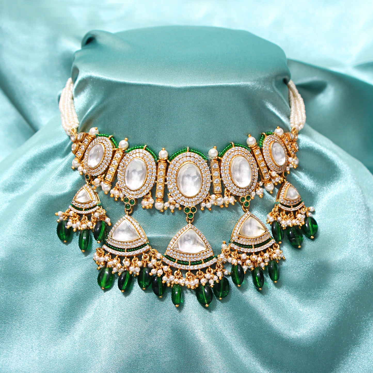 925 Silver Ethnic Jewelry Set with Faux Diamond, Pearl, and Simulated Emerald for Women