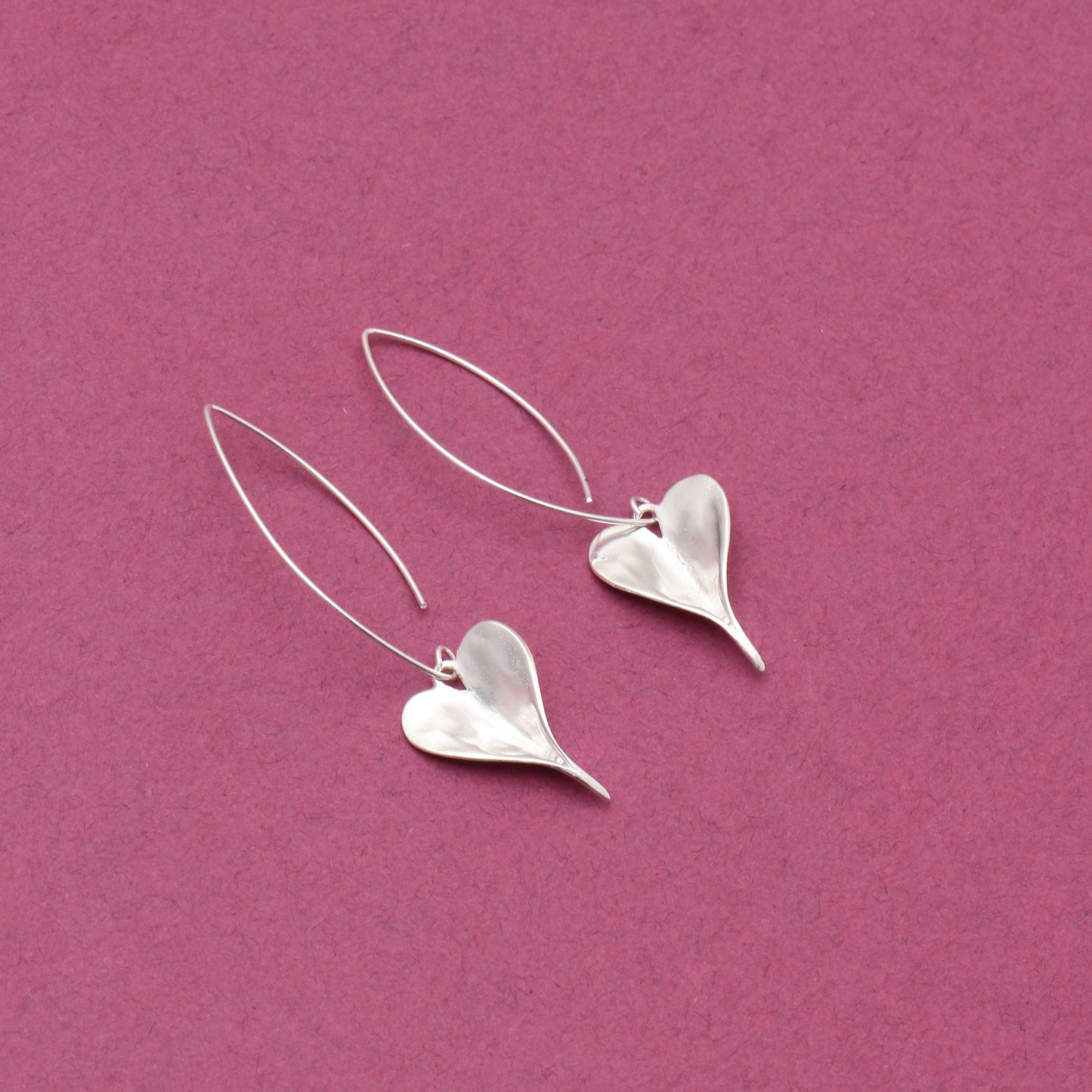 925 Sterling Silver Heart Dangle Earrings – Elegant & Minimalist Jewelry