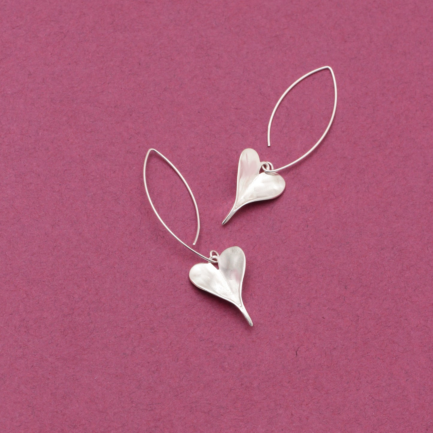 925 Sterling Silver Heart Dangle Earrings – Elegant & Minimalist Jewelry