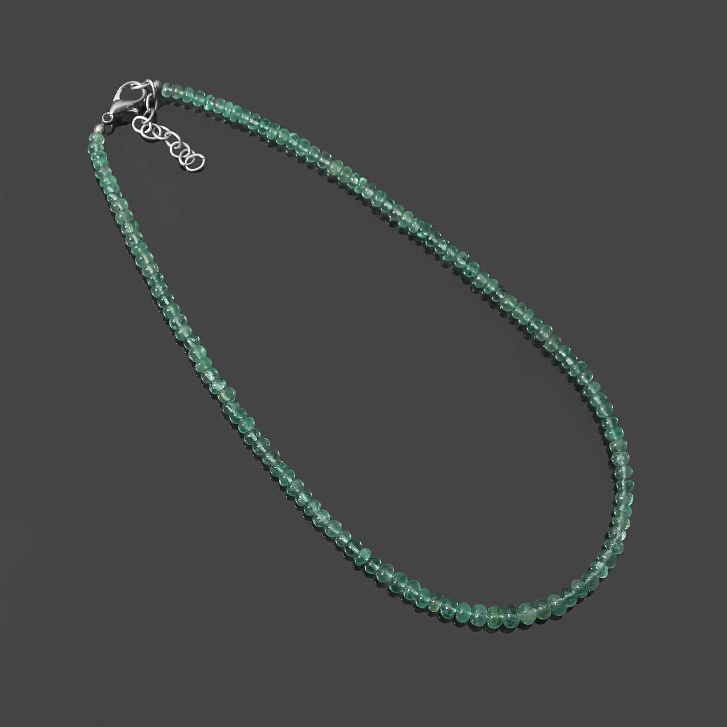 Natural Emerald 4–5 mm Smooth Rondelle Beaded Necklace – Elegant Green Gemstone Strand for Prosperity & Heart Healing